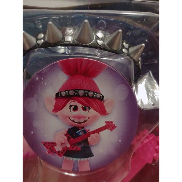 DreamWorks Trolls World Tour Pop to Rock Poppy Singing Doll w/2 Guitars Hasbro - Picture 3 of 16